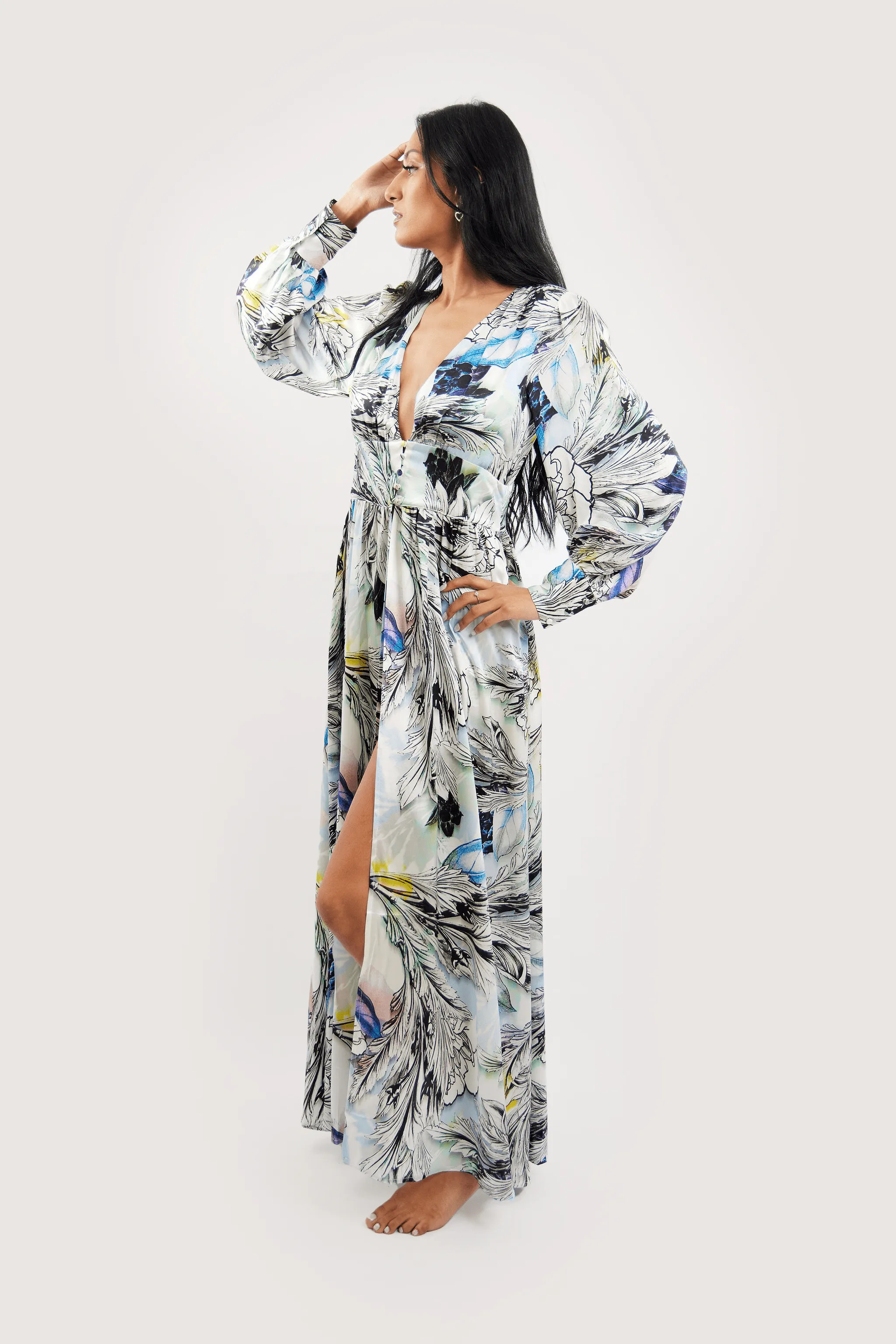 COCO NILOFAR SILK ROBE