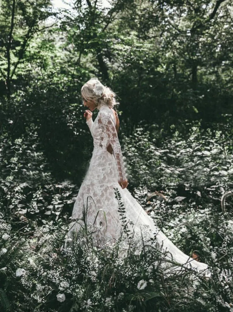 Lace Long Sleeve Wedding Dresses Backless Sheath Wedding Dresses ER2012